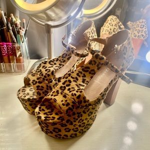 Jeffrey Campbell Leopard Foxy Platform Heels 7.5